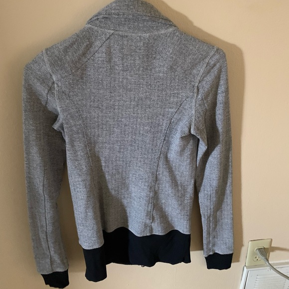 Lululemon Long Fitted Jacket - Picture 2 of 2